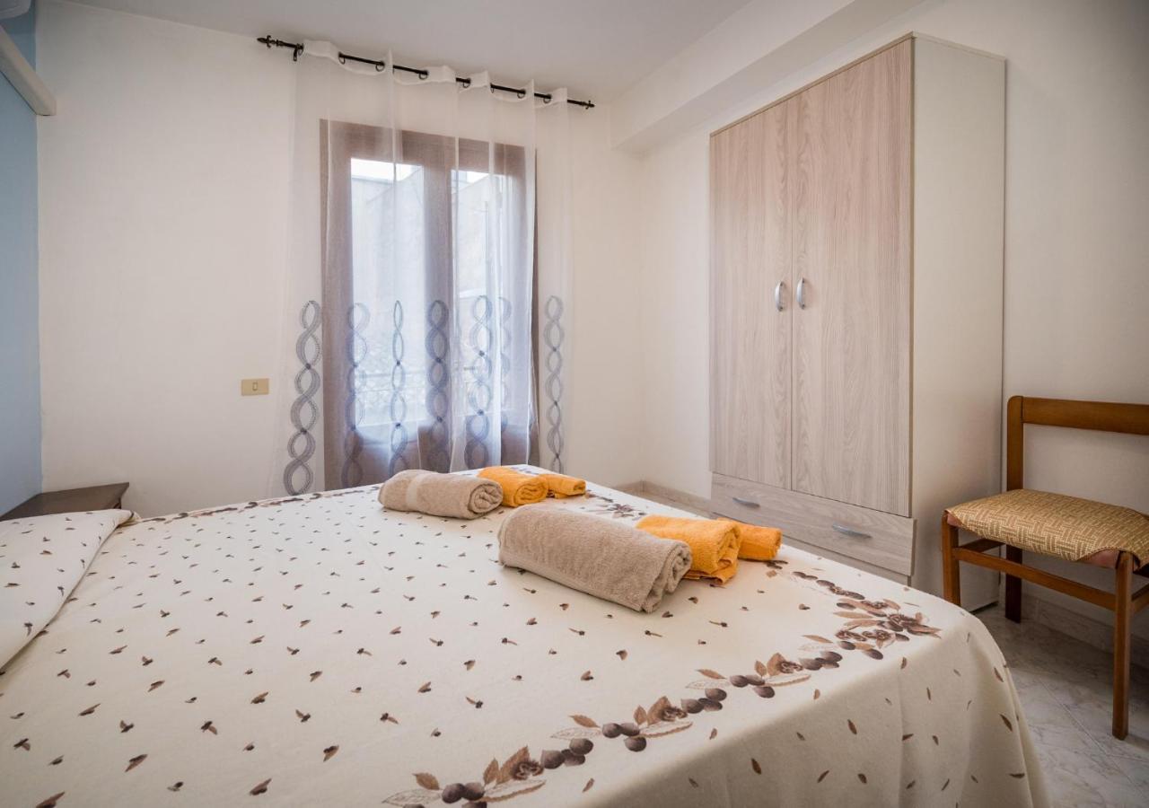 Castellammare Con Aria Condizionata In *