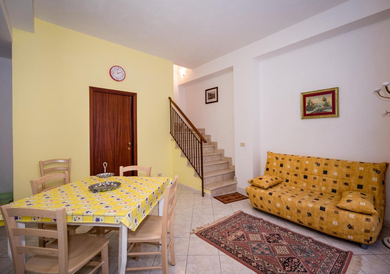Castellammare Con Aria Condizionata In Apartment